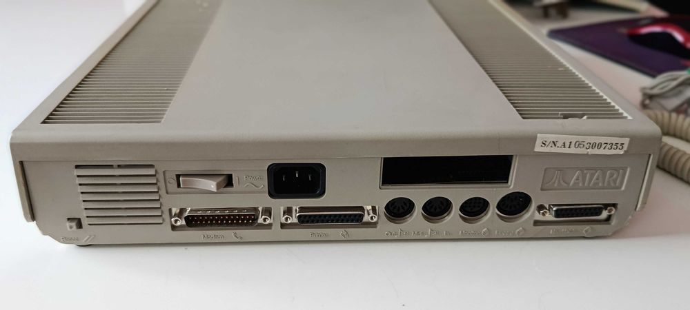 Retro Komputer Atari Mega 4