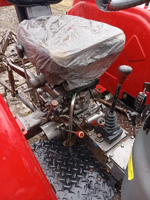 Прода трактор мйже новий