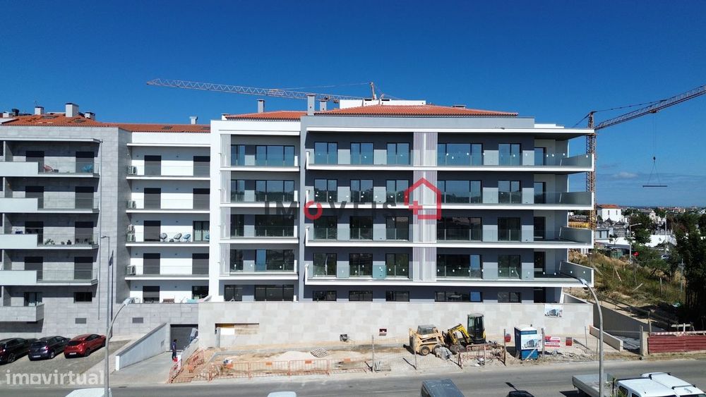**Apartamento T3 c/ Terraço**