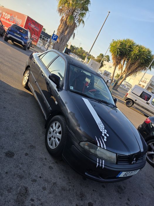 Mitsubishi Carisma 1.3 gasolina — photo 2