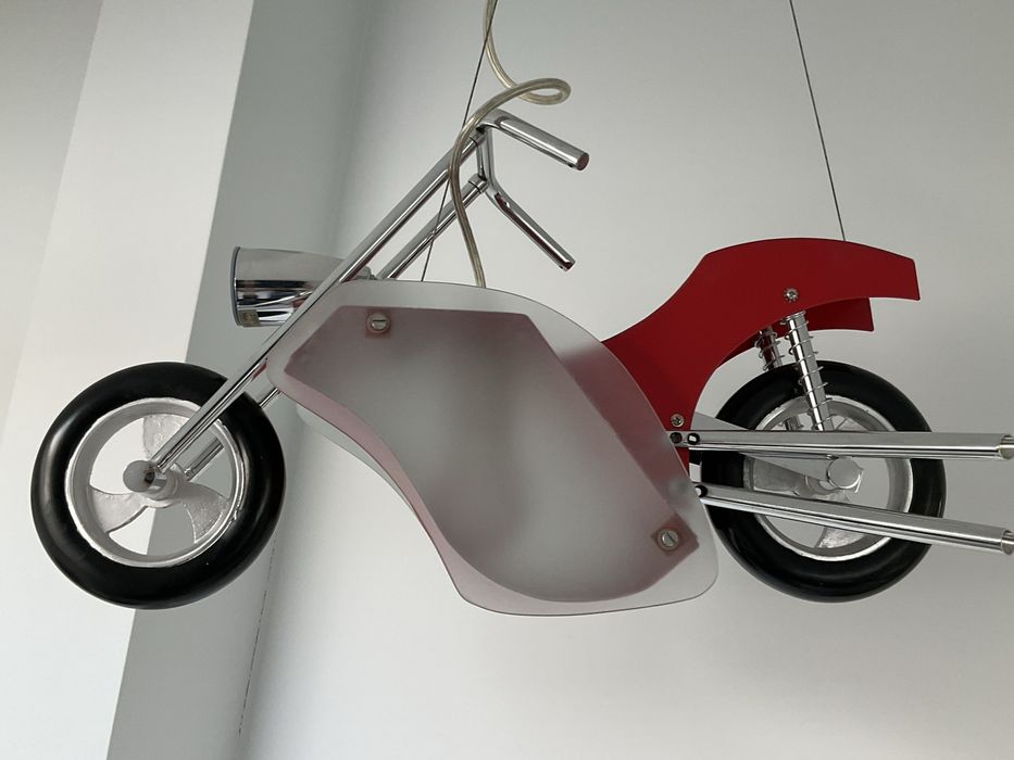 Lampa / żyrandol dla chłopca motor