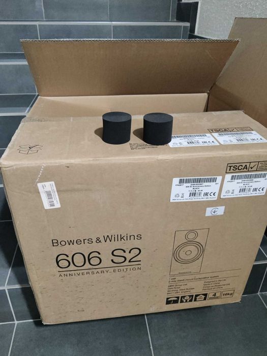 Bowers & Wilkins 606 S2 Anniversary Edition