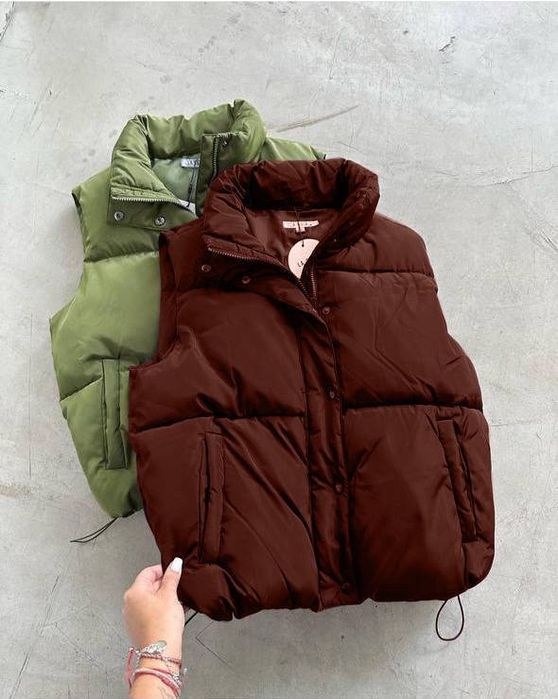 Жіночий утеплений жилет (безрукавка), жилет-дутик, стьобаний жилет