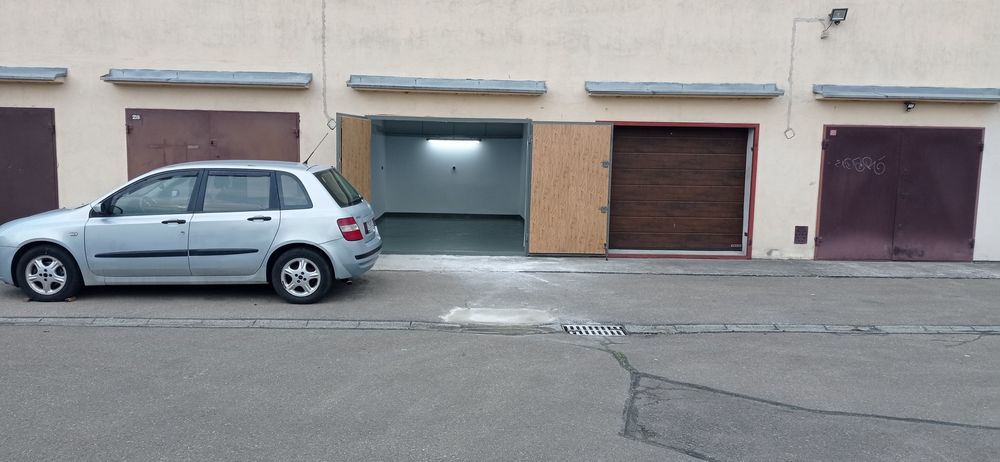 Garaż ul szpitala 19.2 m² - Widok 3