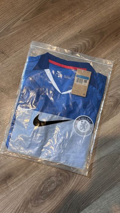 Camisolas de Equipas de futebol  e Fatos de treino