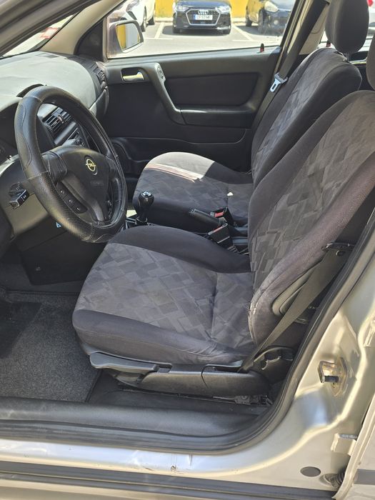 Opel Astra Caravan 2.0 DTI  16V