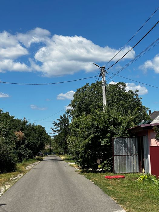 Продаж великої ділянки з будинку, Київське водосховище
