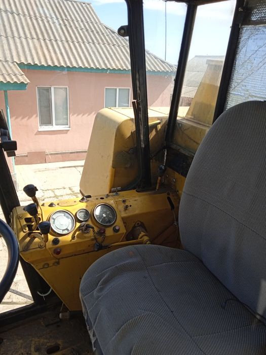 Продам New Holland 1540