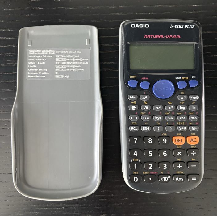 Calculadora científica CASIO fx-82 ES PLUS