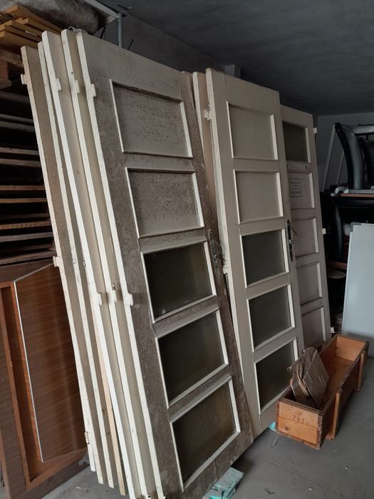 Portas interiores de madeira maciça de pinho