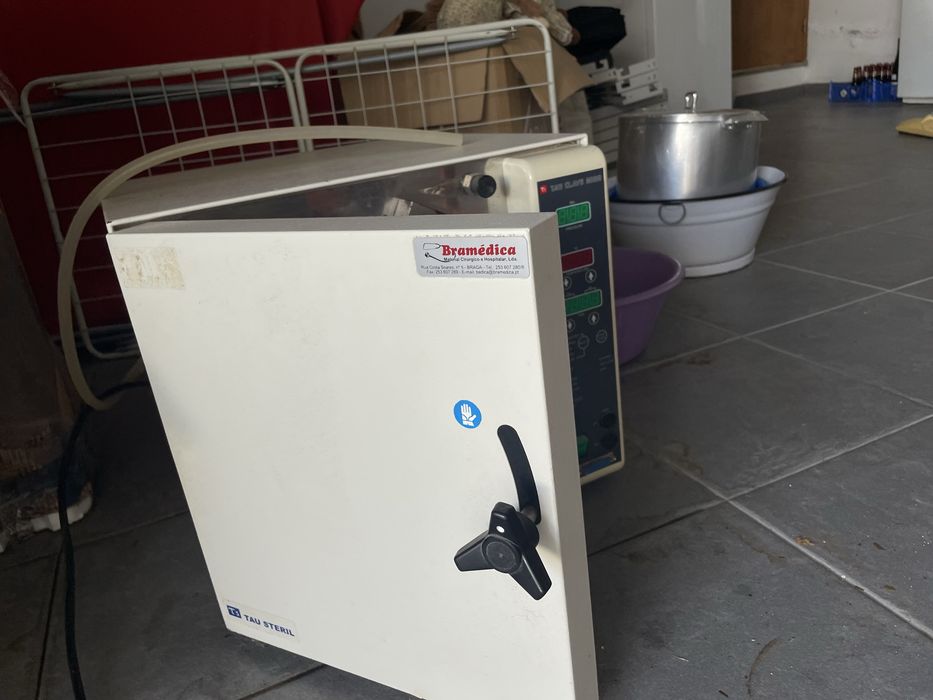 Autoclave Tau Clave 3000 – Para peças ou reparação