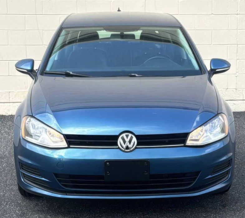 Volkswagen Golf      2015