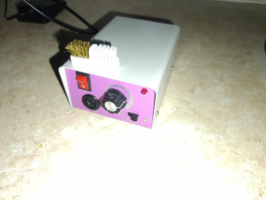 Фрезер маникюрный