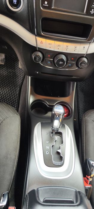 Продам авто Dodge Journey