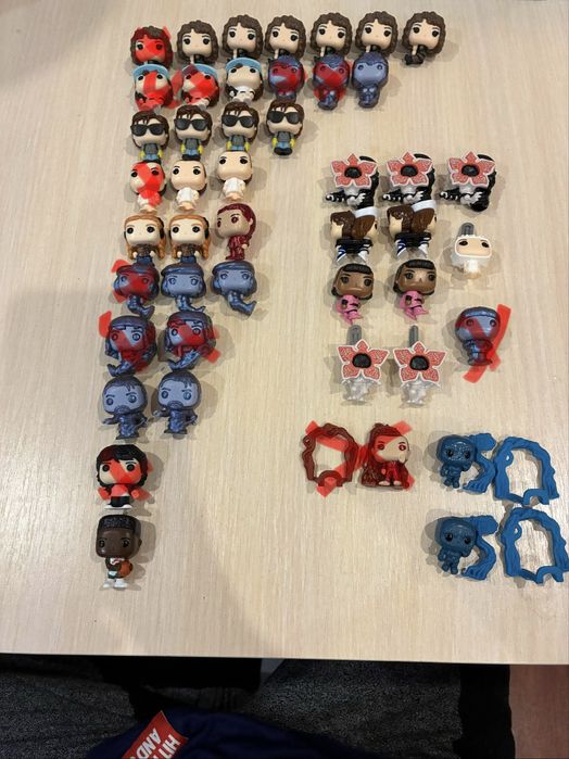 Фігурки Stranger Things, Kinder Joy