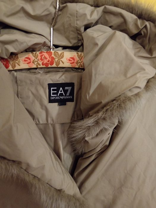 Продам пуховик зимний