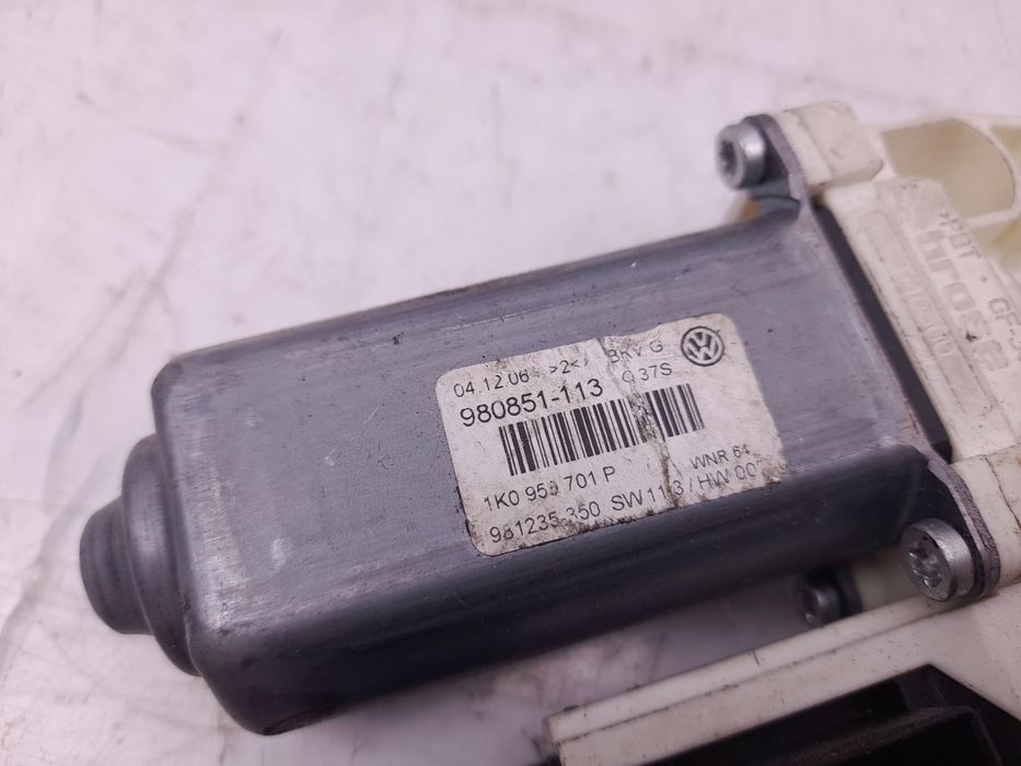 Motor vidro frente esquerdo VOLKSWAGEN Passat (3C2)
