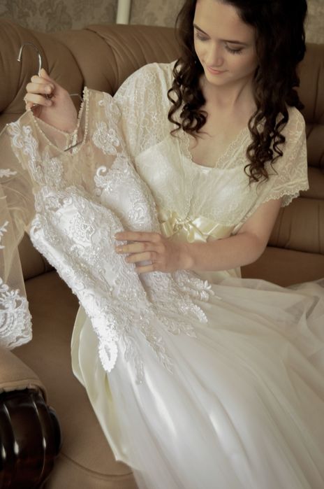 ВЕСІЛЬНА СУКНЯ дуже ніжна і красива