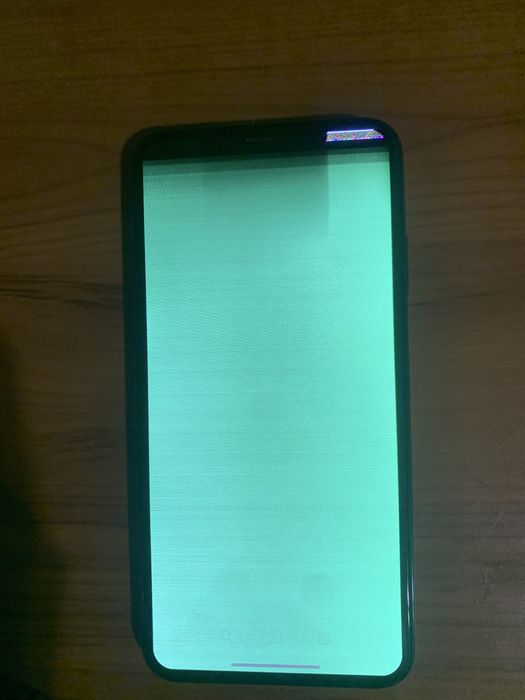 Продам iphone XS MAX на запчастини