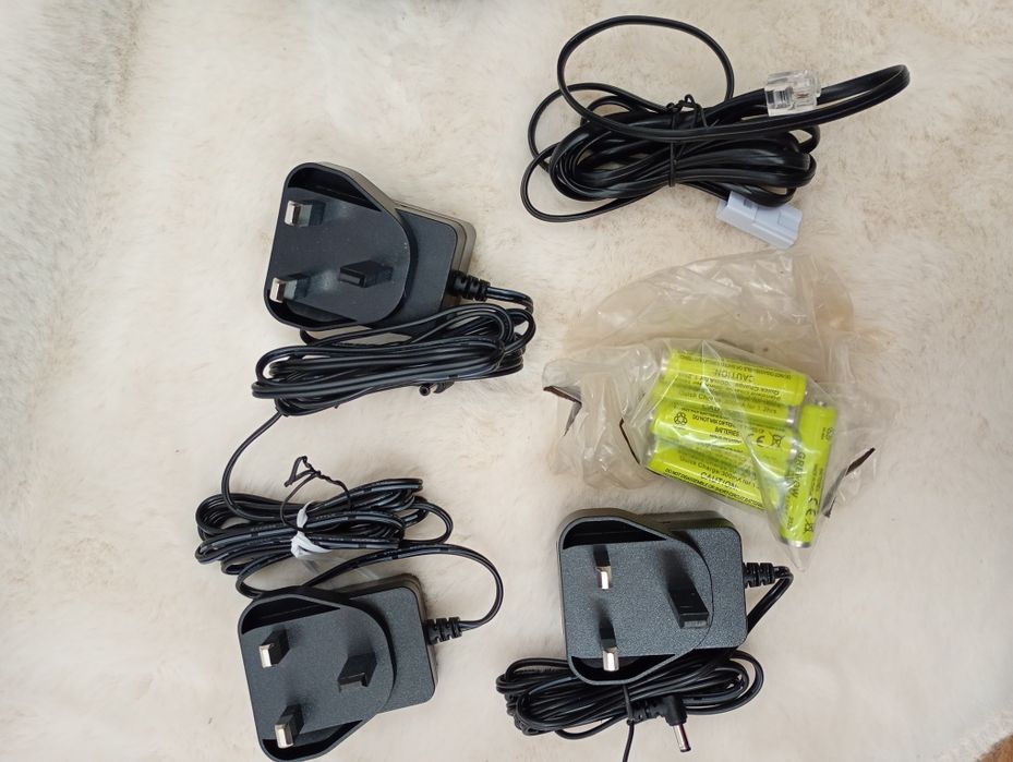 Voice telefon bezprzewodowy dect trio