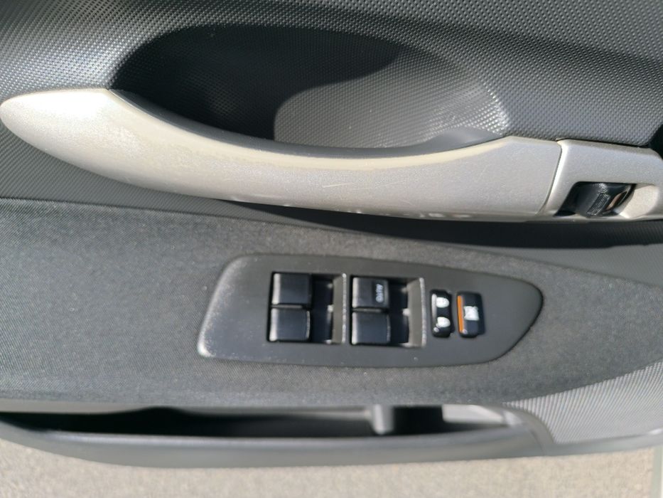 Toyota Auris 1.4 diesel com poucos kms