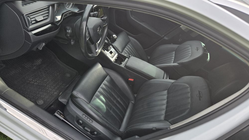 Skoda Superb III L&K 2.0TDI WEBASTO biała perła