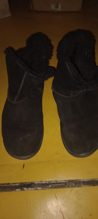 Угі розмір 40-41