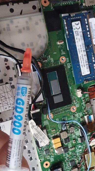 Надійний ноутбук Lenovo ThinkPad X250 , 4 ГБ оперативка, 120 SSD