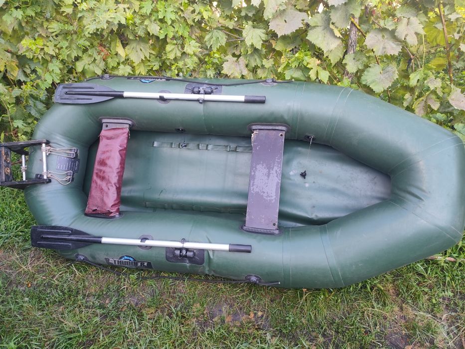 Надувний човен  з мотором Fisher2.5
