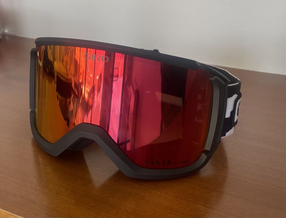 NOVOS - Goggles snowboard Giro lentes Vivid by Zeiss