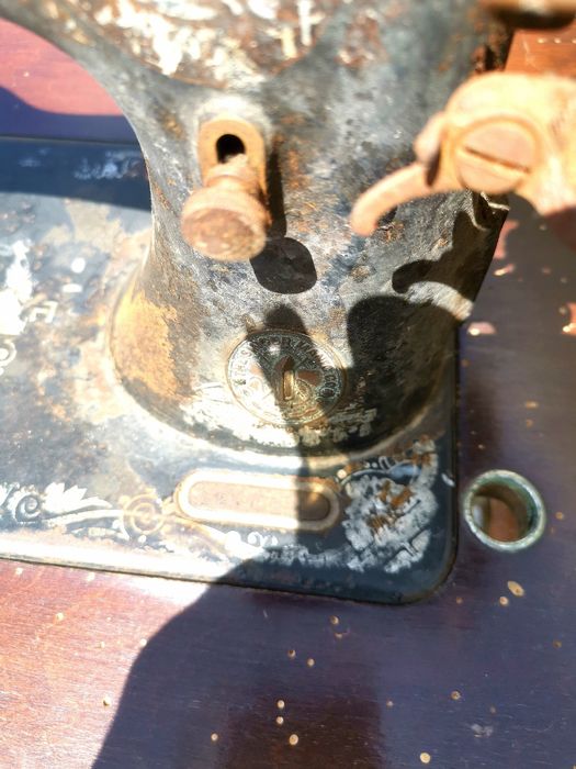 Máquina de costura antiga