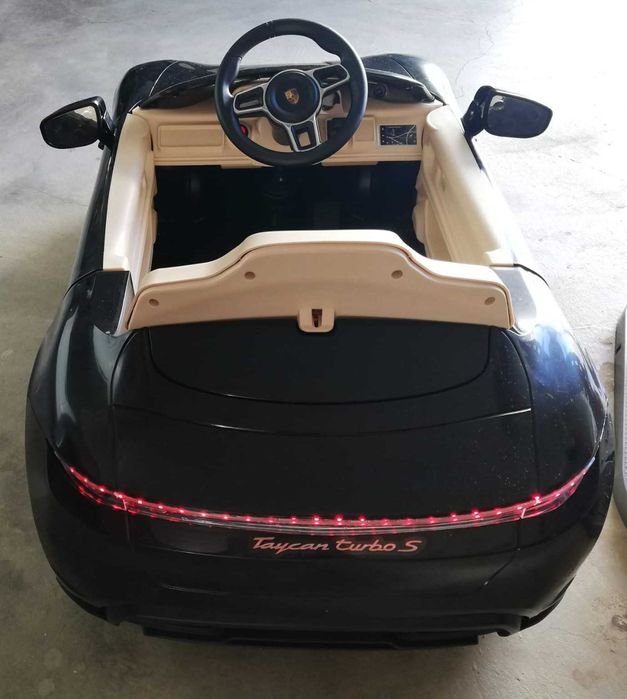 Carro elétrico criança Injusa Porsche Taycan Turbo S 12V