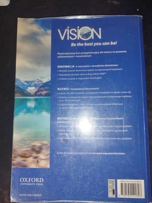 Vision 2 students book 2 A2/B1