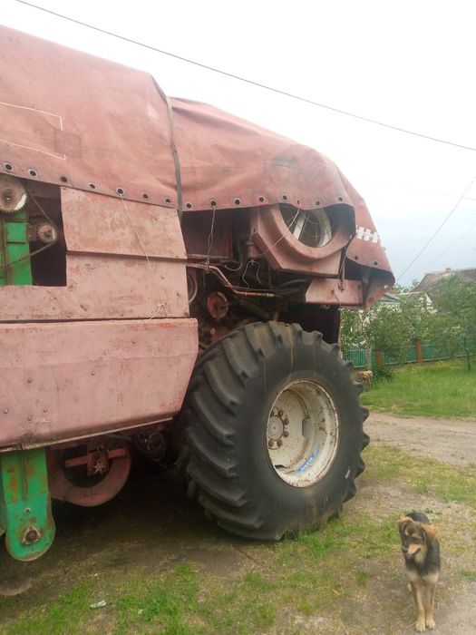 Комбайн ДОН-1500