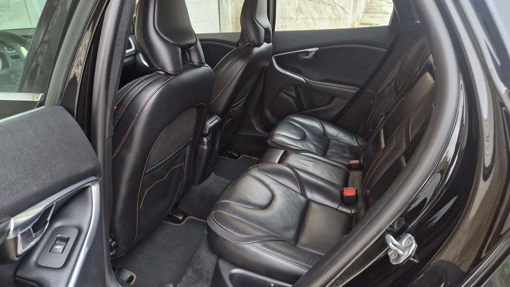 Volvo V40 Cross Country 2.0 D2 Ocean Race