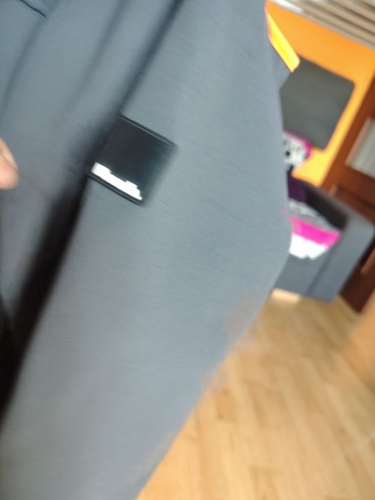 Kurtka bardzo dobry firmy bench rozmiar M unisex