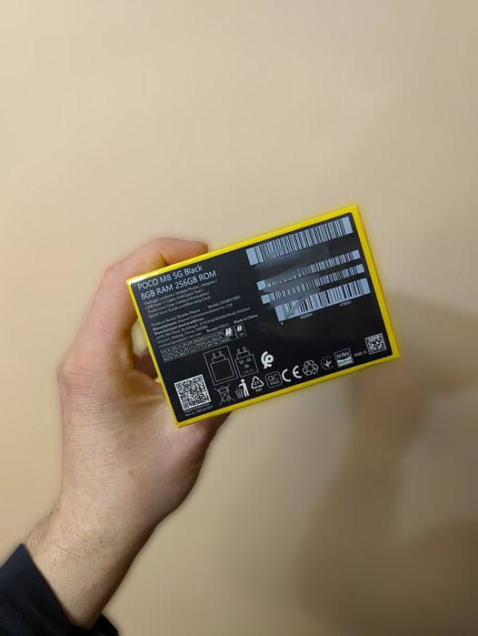 Новинка Poco M8  5G 8/256 Gb Black