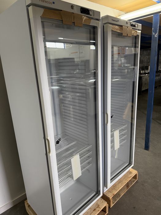 Vitrine exclusiva para cerveja atinge temperatura negativa