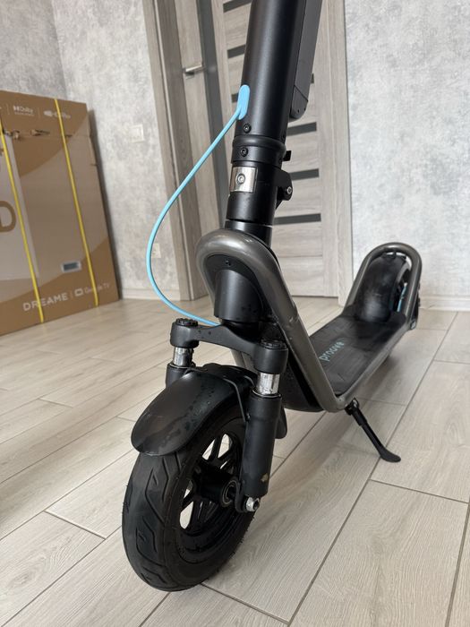 Самокат Proove Urban Plus Electic Scooter