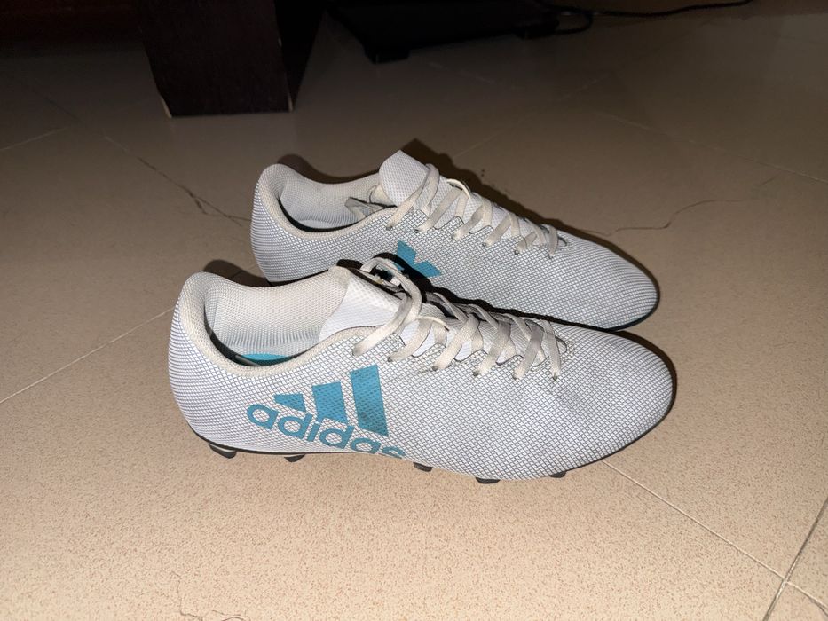 Adidas cizentas X