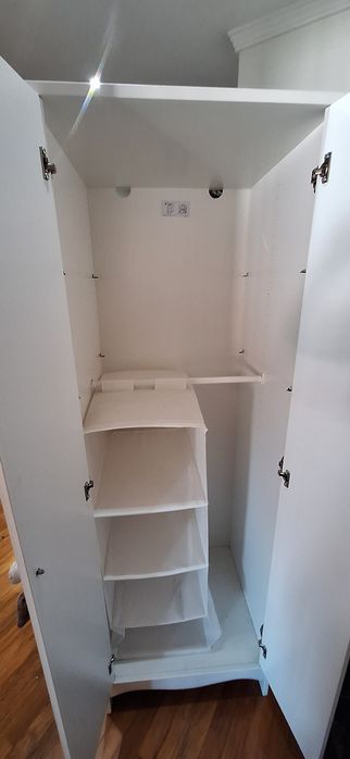 Roupeiro  criança ikea novo