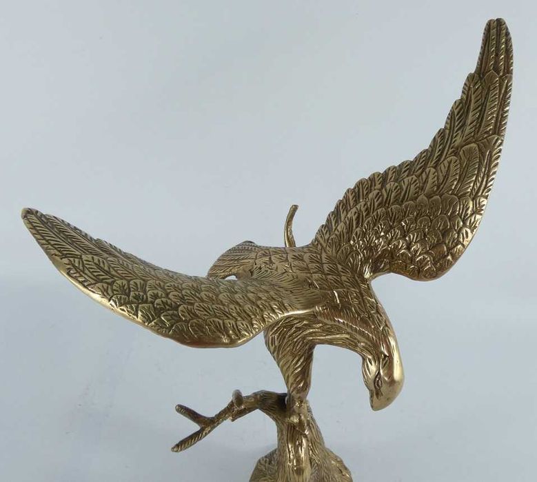 Figura rzeźba ORZEŁ na gałęzi mosiądz 30 cm