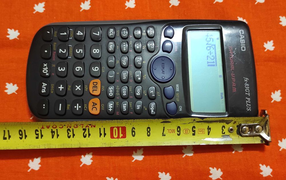 Професиональный инженерный калькулятор - Casio FX-83GT PLUS