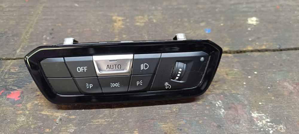 Przełącznik świateł BMW G20 USA