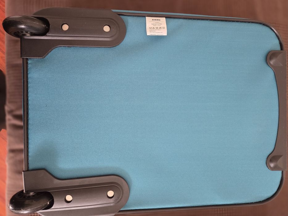 Mala troley pequena (nunca usada)