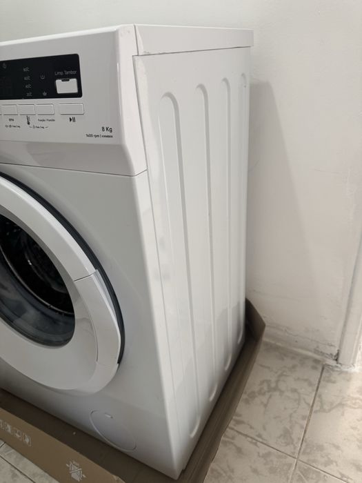 máquina de lavar roupa  8kg Garantia 3 anos