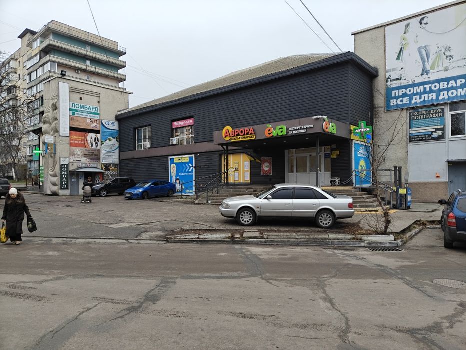 Оренда торгівельних  площ,300грн