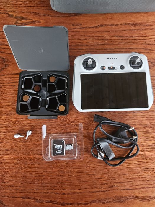 DJI Mavic 3 Pro Fly More Combo