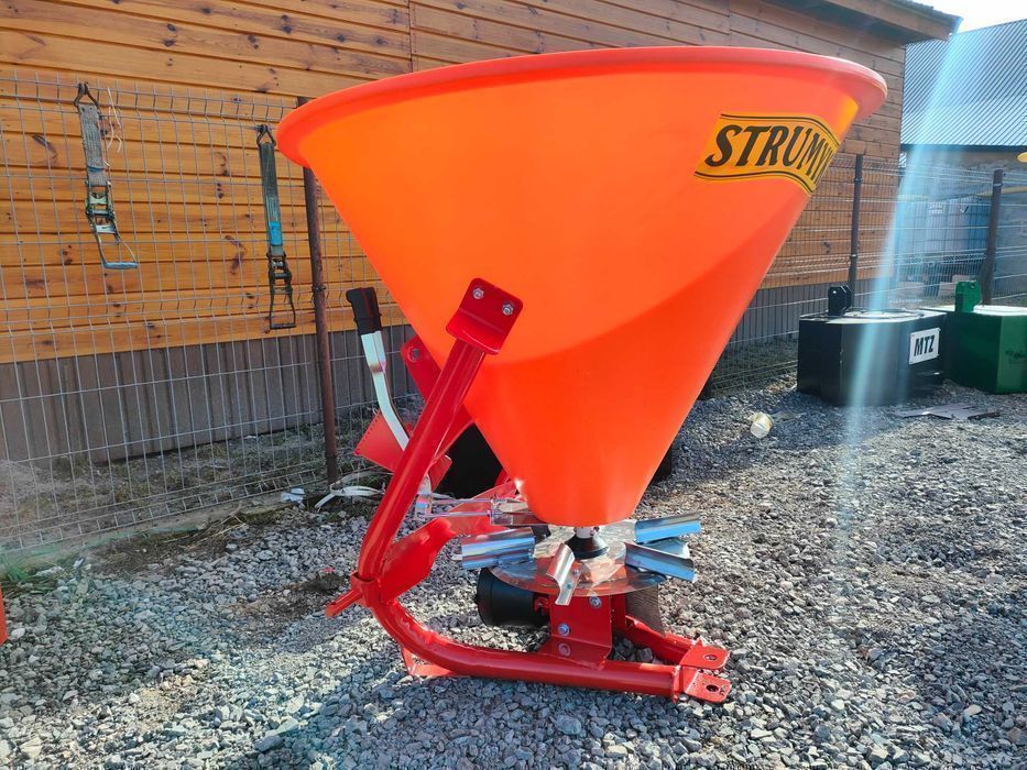 PROMOCJA-Rozsiewacz nawozu STRUMYK lej lejek kwasówka-DOSTARCZAM