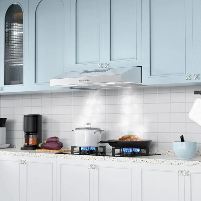 Nowy okap 60 cm do zabudowy.